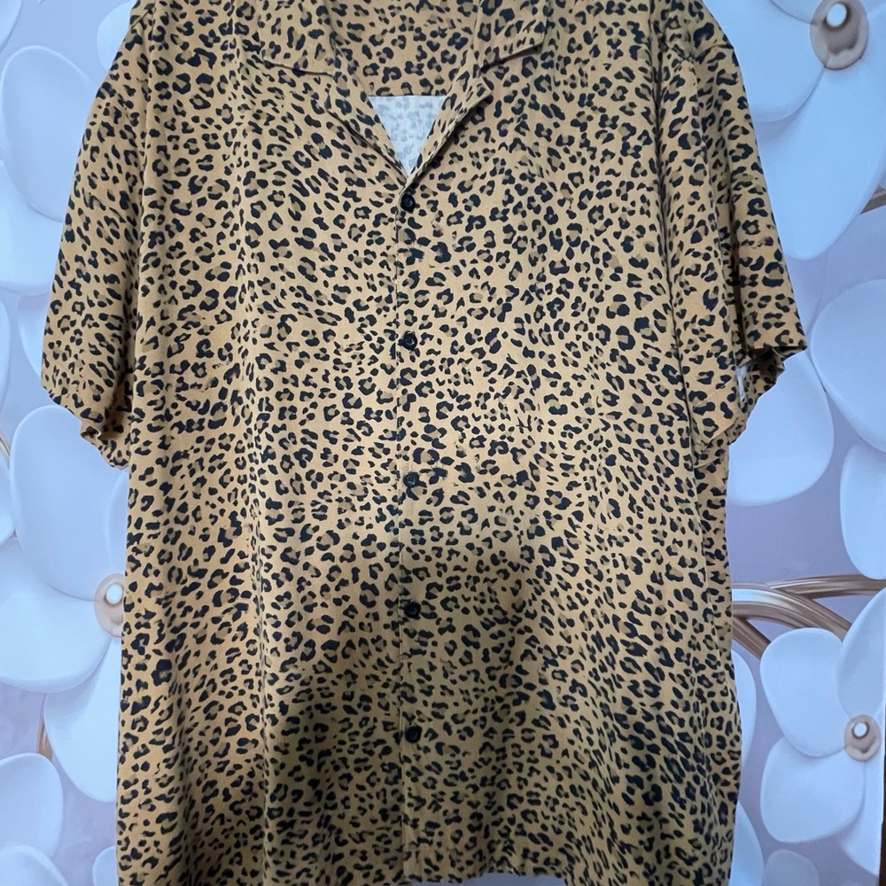 Women’s Leopard Print Shirt